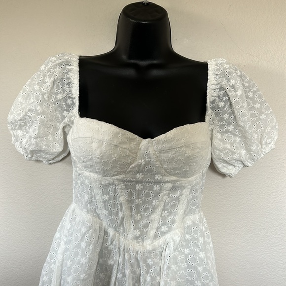 Princess Polly Darso White Puff Sleeve Sweetheart Neck Mini Dress - Picture 5 of 11